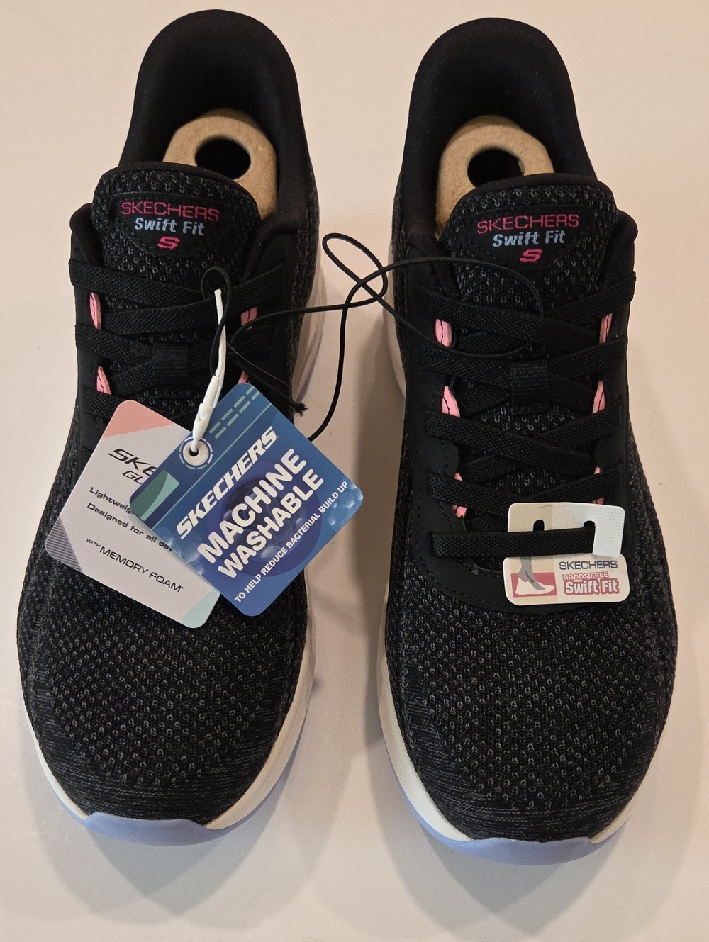 Skechers Women's Glide-Lite Swift Fit Sneaker, Black, Size 9